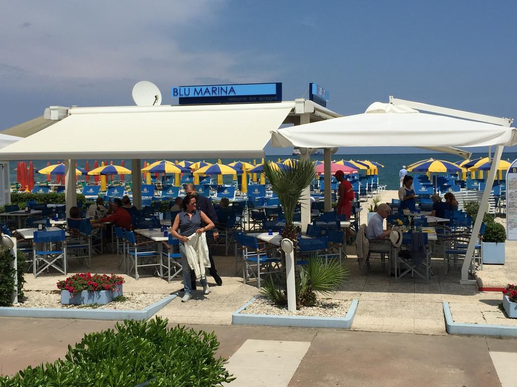Hotel Marina Fano Luaran gambar